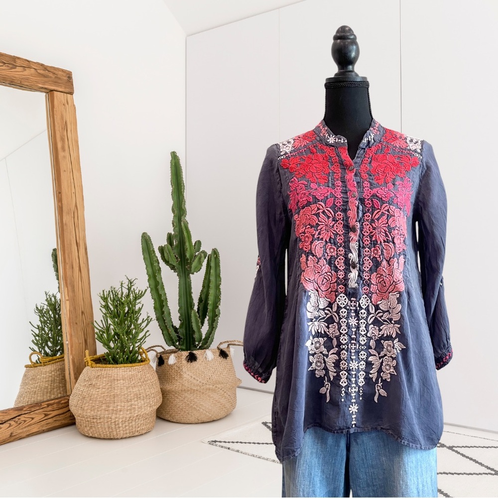 Johnny Was 3/4 sleeve Floral Ombre Embroidered Top